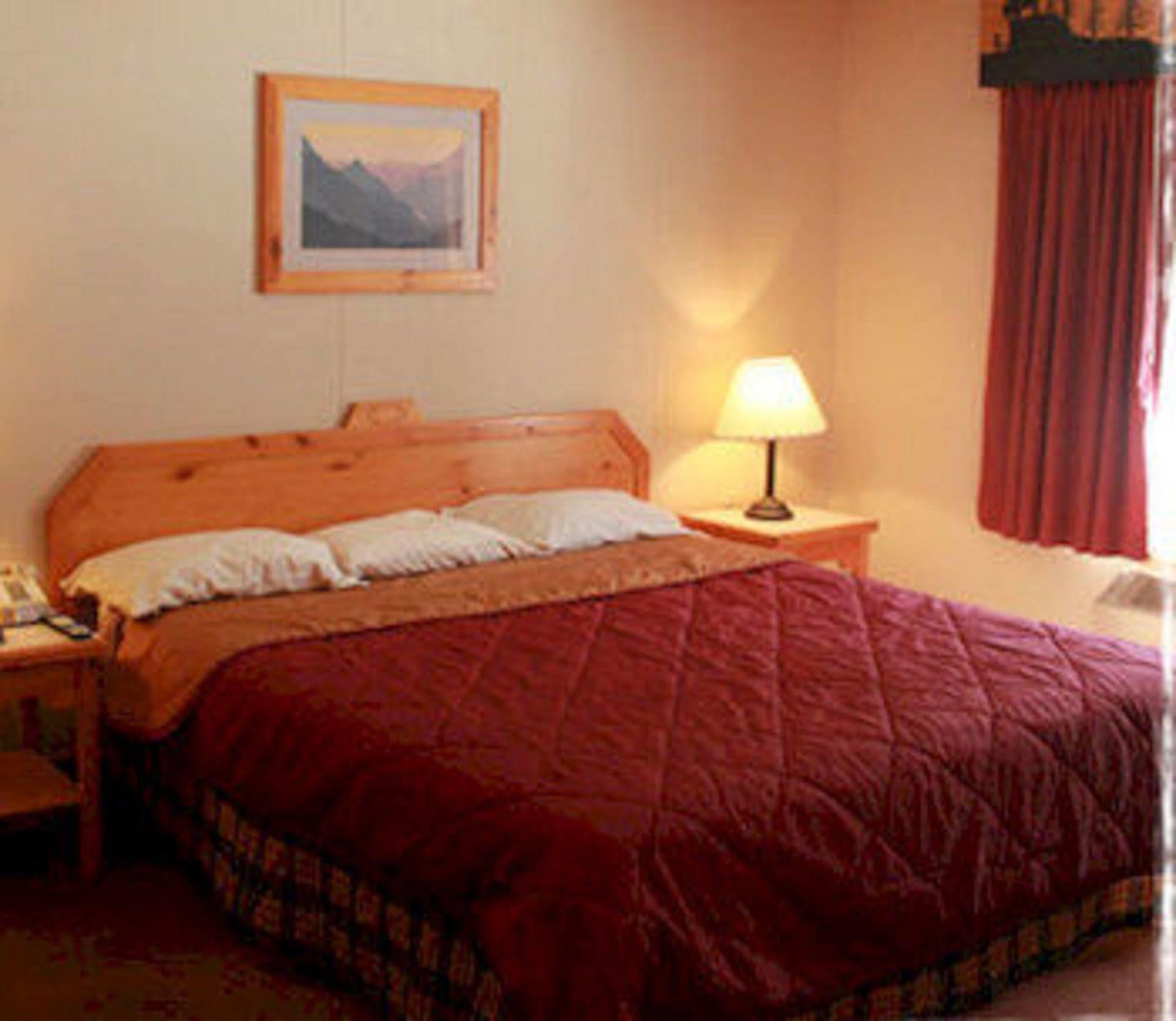 Lodge At Palmer Gulch Hill City Bagian luar foto