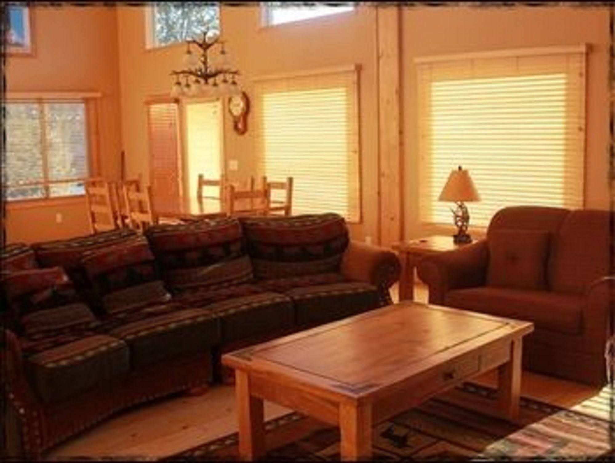 Lodge At Palmer Gulch Hill City Bagian luar foto