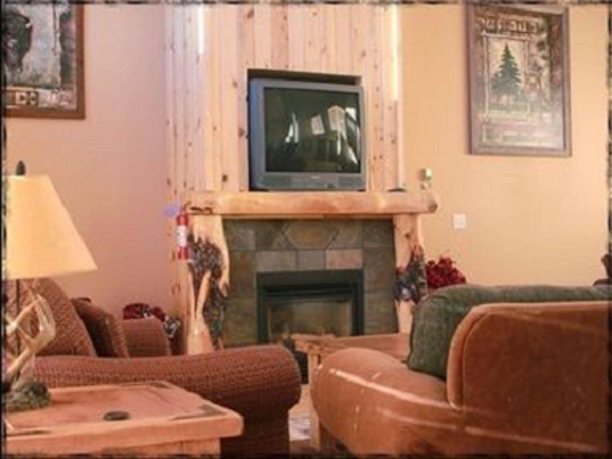 Lodge At Palmer Gulch Hill City Bagian luar foto