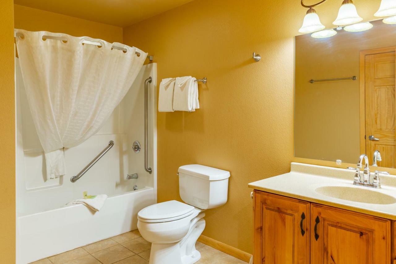 Lodge At Palmer Gulch Hill City Bagian luar foto