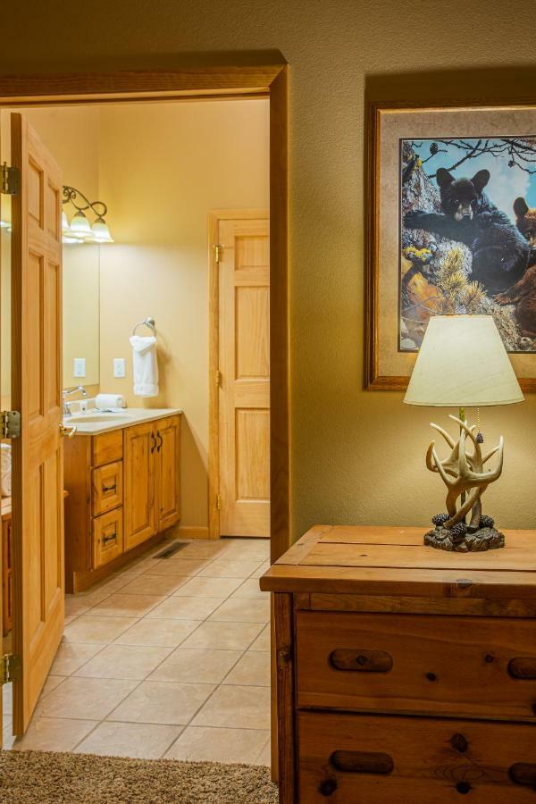 Lodge At Palmer Gulch Hill City Bagian luar foto